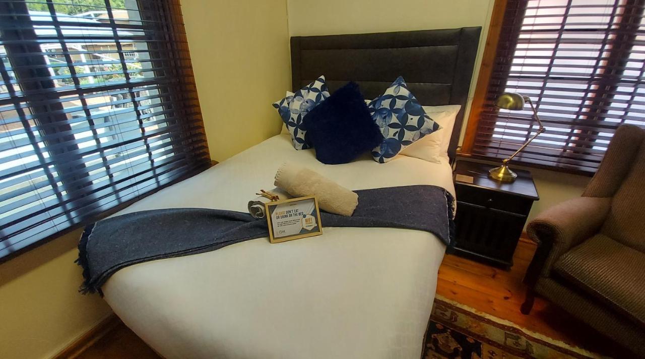 The Oak Potch Guesthouse Potchefstroom Ngoại thất bức ảnh